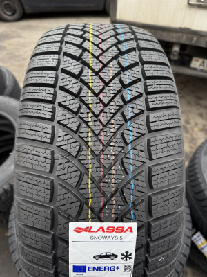 Lassa Snoways 5 255/40R19 100V