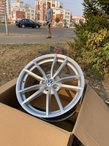 18" 5*112 8,0 ET45 57,1 TS-5419 Silver от магазина Империя шин