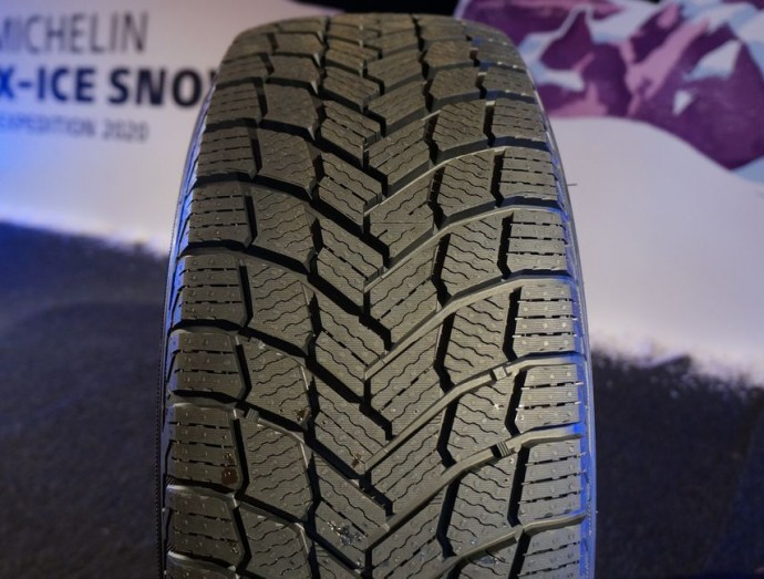 Michelin X-Ice Snow SUV 285/40R22 110H от магазина Империя шин