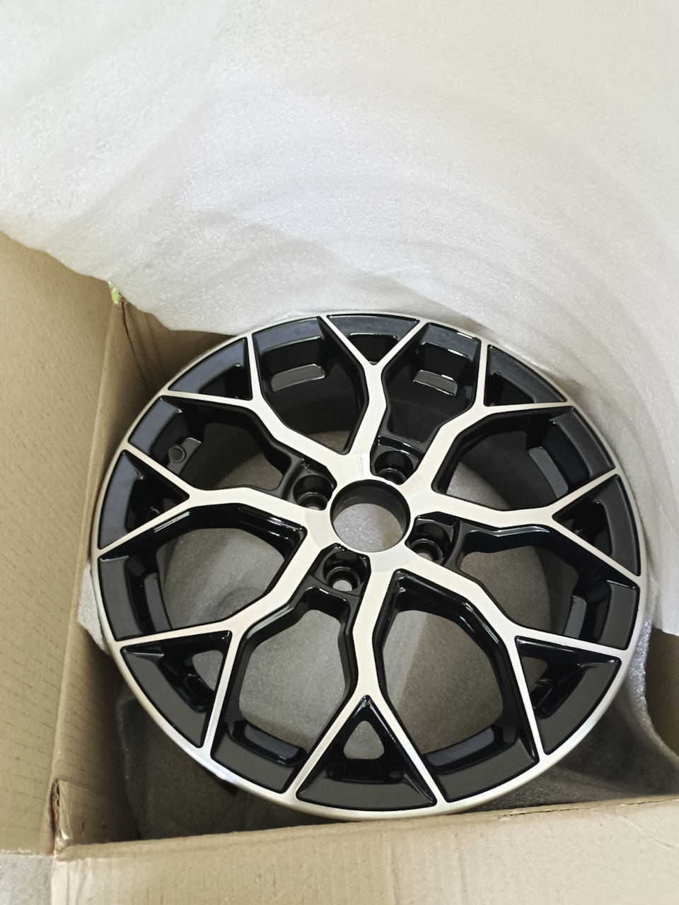 14" 4*100 6.0 ET35 67.0 ANZ-8148 BMF от магазина Империя шин