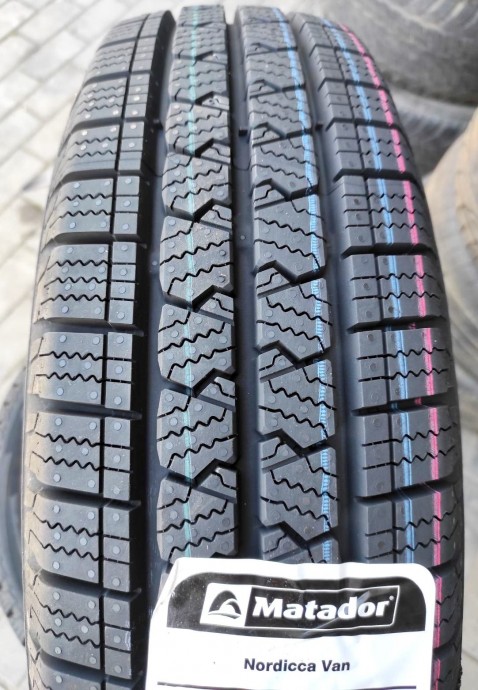 Автомобильная шина  Matador Nordicca Van 205/70R15C 106/104R