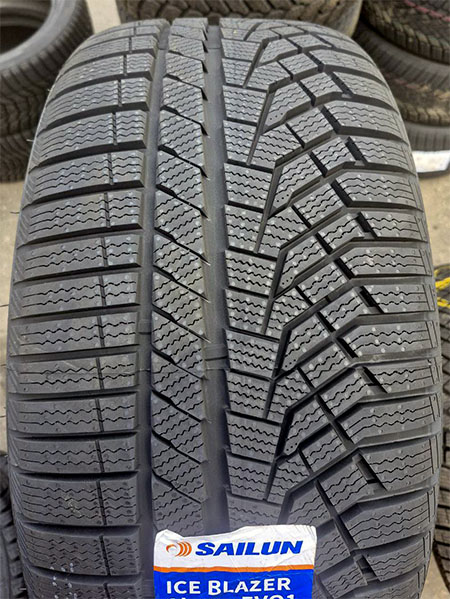 Шины Sailun Ice Blazer Alpine Evo 1 215/50R17 95V — Зимняя сезон в Гомеле