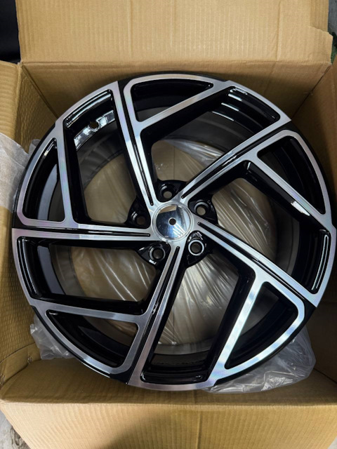 17" 4*98 7.5 ET35 58.45 XN-5099 BMF от магазина Империя шин