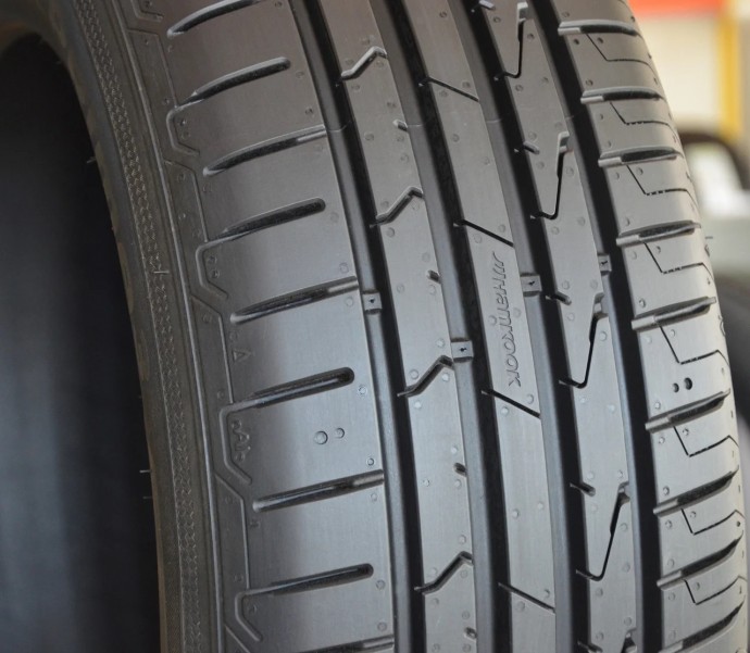 Автомобильная шина  Hankook Ventus Prime3 K125 235/55R18 100H