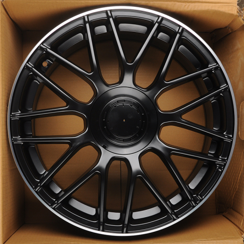 Zumbo Wheels MB44 18x9.0" 5x112мм DIA 66.6мм ET 48мм Black Matt With Lip Polish от магазина Империя шин