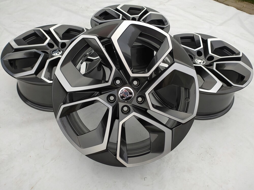 19" 5*112 8.5 ET40 57,0 TS-5561 MB от магазина Империя шин