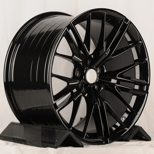 Koko Kuture 0362 20x11.0" 5x120мм D66.9 ET 43мм Gloss Black от магазина Империя шин