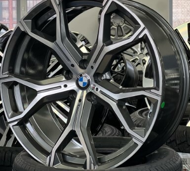 Диск литой BYD1538 22x10.5 5x112 +40 66.6 MG от магазина Империя шин