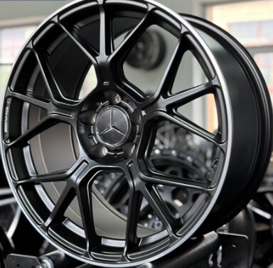 Диск литой F8717 18x9 5x112 +38 66.6 MIYB от магазина Империя шин