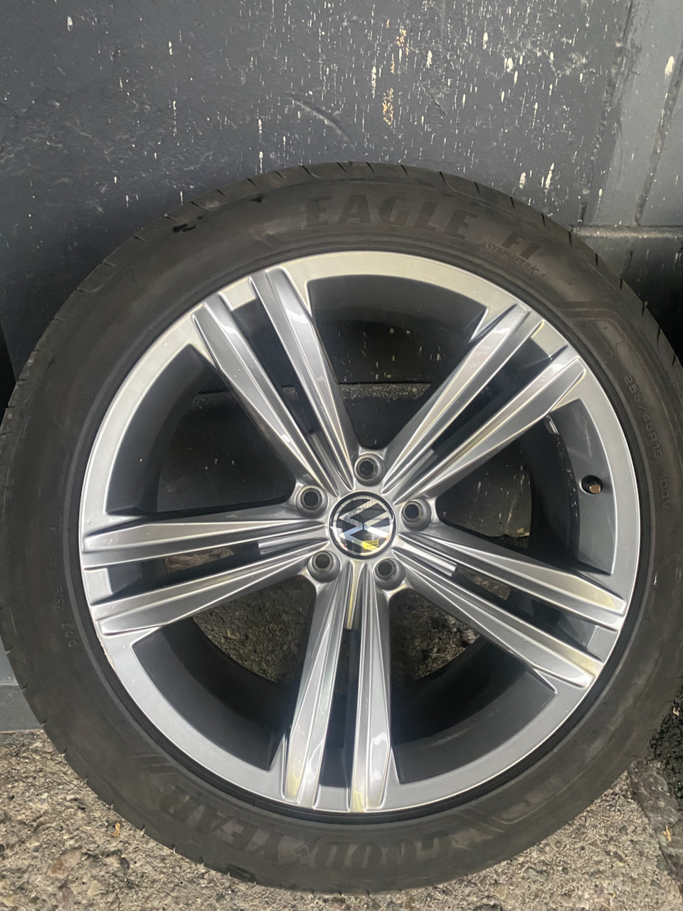 18" 5*112 8.0 ET35 57.0  ANZ-5468 LightG