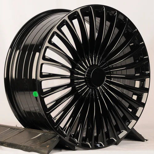 IWheel XL401 19x9.5" 5x112мм DIA 66.6мм ET 43мм Gloss Black от магазина Империя шин