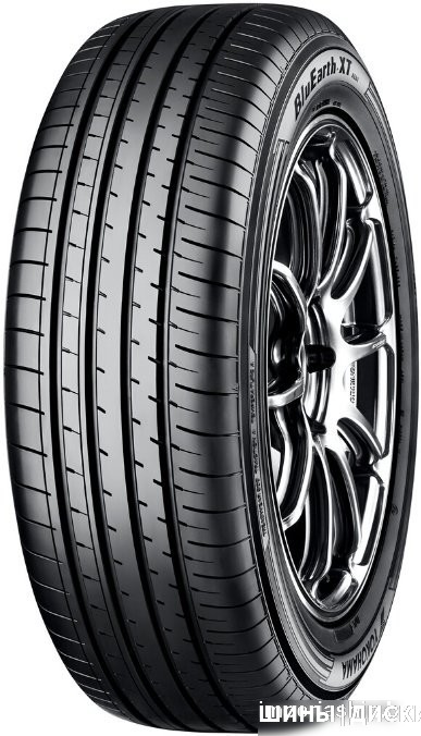 Автомобильная шина  Yokohama BluEarth-XT AE61 215/60R17 96H