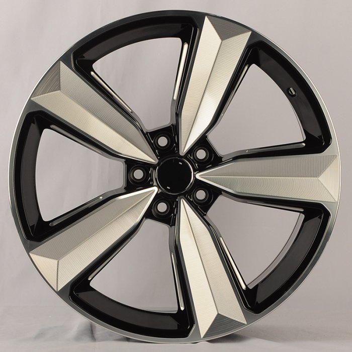 IWheel IVF-3056 17x7.5" 5x112мм DIA 66.45мм ET 35мм MB+L от магазина Империя шин