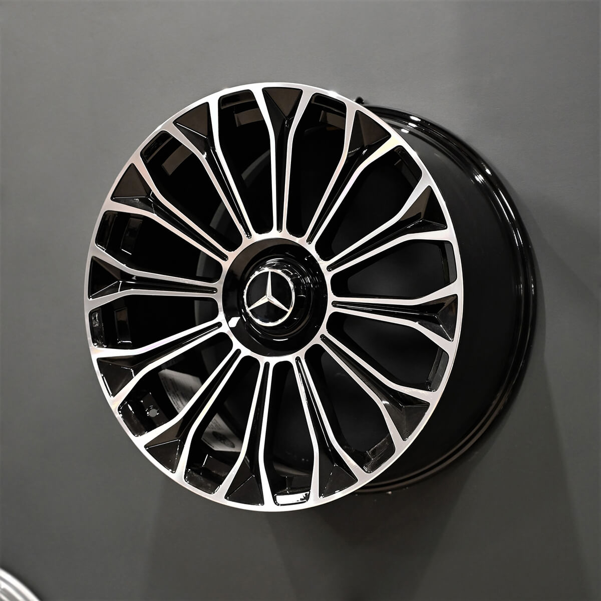 20" 5*112 8.5 ET36 66.6 TS-0280 MB уценка от магазина Империя шин