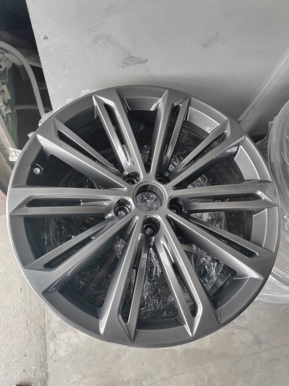 18" 5*112 8.0 ET35 57.0 ANZ-0260 Light G FLOW FORMING от магазина Империя шин