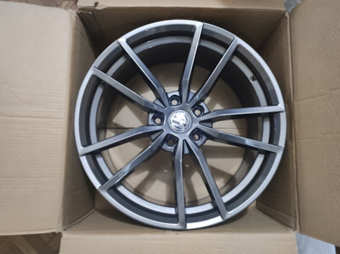 18" 5*112 8,0 ET40 57,0 TS-5419 G от магазина Империя шин