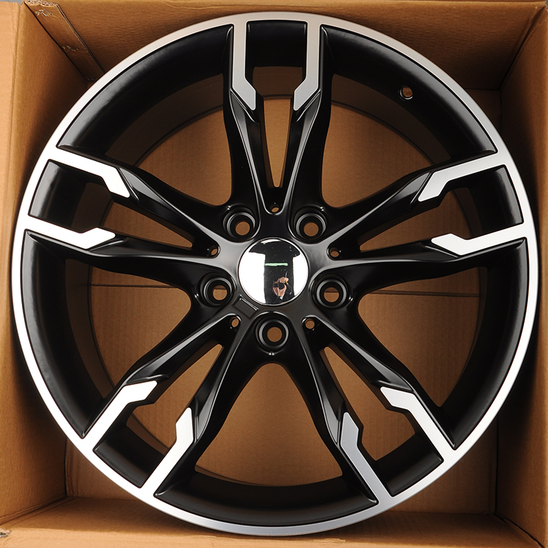 Powcan BK5255 18x8.5" 5x120мм DIA 72.6мм ET 30мм Matt Black with Polish