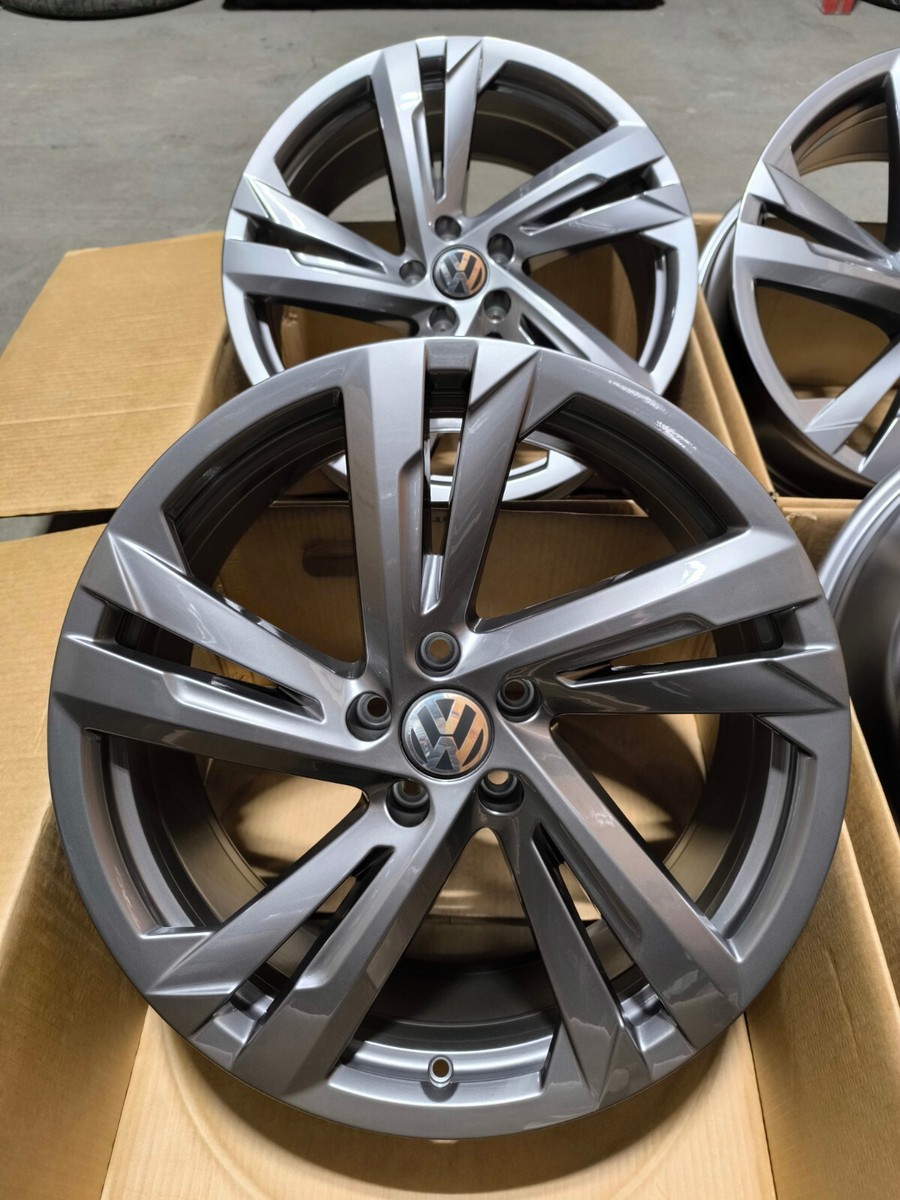 18" 5*112 8,0 ET35 57,0 TS-5682 Grey от магазина Империя шин