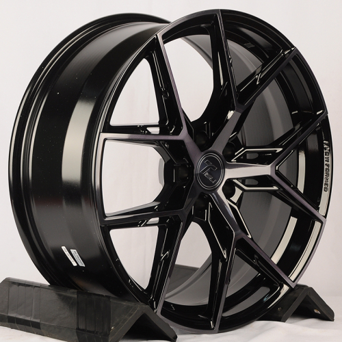 Tisli Hyperion H 20x9.0" 5x112мм DIA 66.6мм ET 35мм Gloss Black Brush With Dark Tint от магазина Империя шин