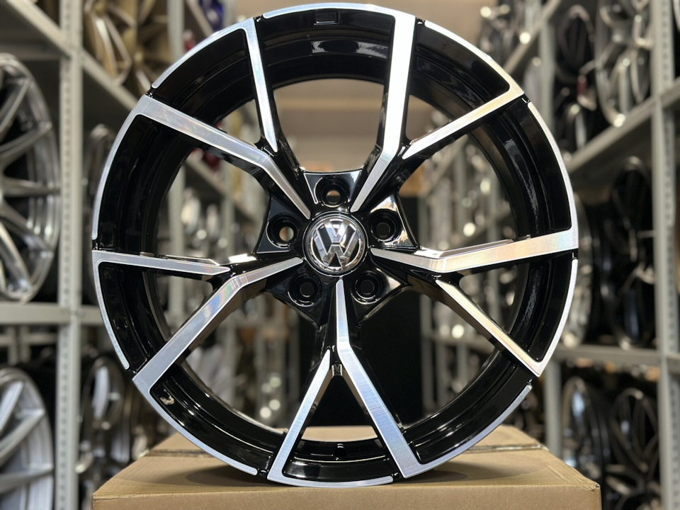 18" 5*112 8.0 ET38 57.0 ANZ-5485 BM от магазина Империя шин