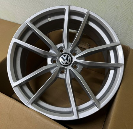 19" 5*112 8,0 ET40 57,0 TS-5419 Light Gr