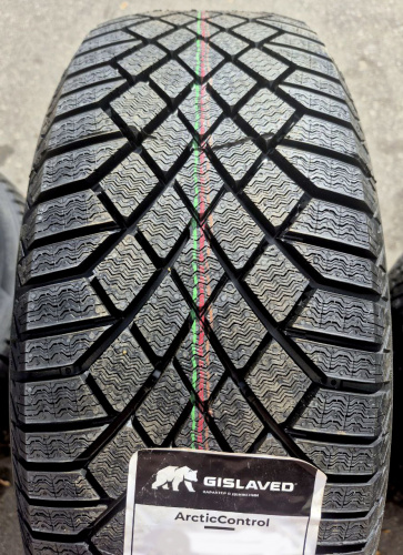 Gislaved ArcticControl 235/65R18 110T