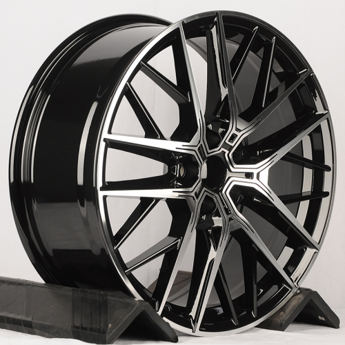 HMD 4155 18x8.0" 5x112мм DIA 66.6мм ET 47мм Black Machine Face (в круг)
