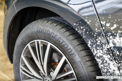 Bridgestone Turanza T005 245/45R20 99Y (run-flat) фото 1