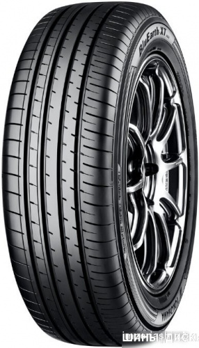 Yokohama BluEarth-XT AE61 225/55R19 99V