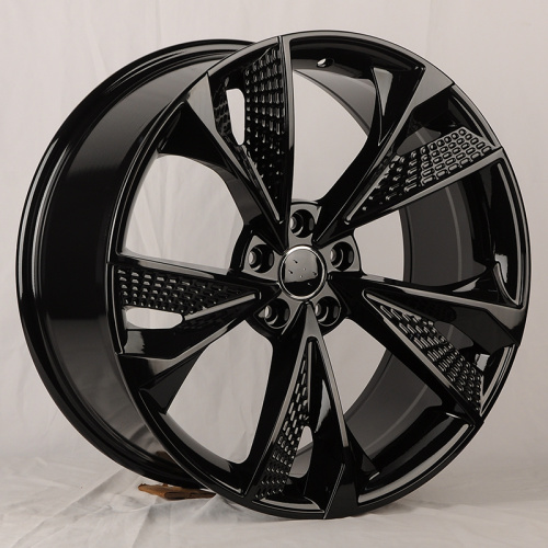 Koko Kuture 5456 21x9.0" 5x112мм DIA 66.45мм ET 30мм Gloss Black